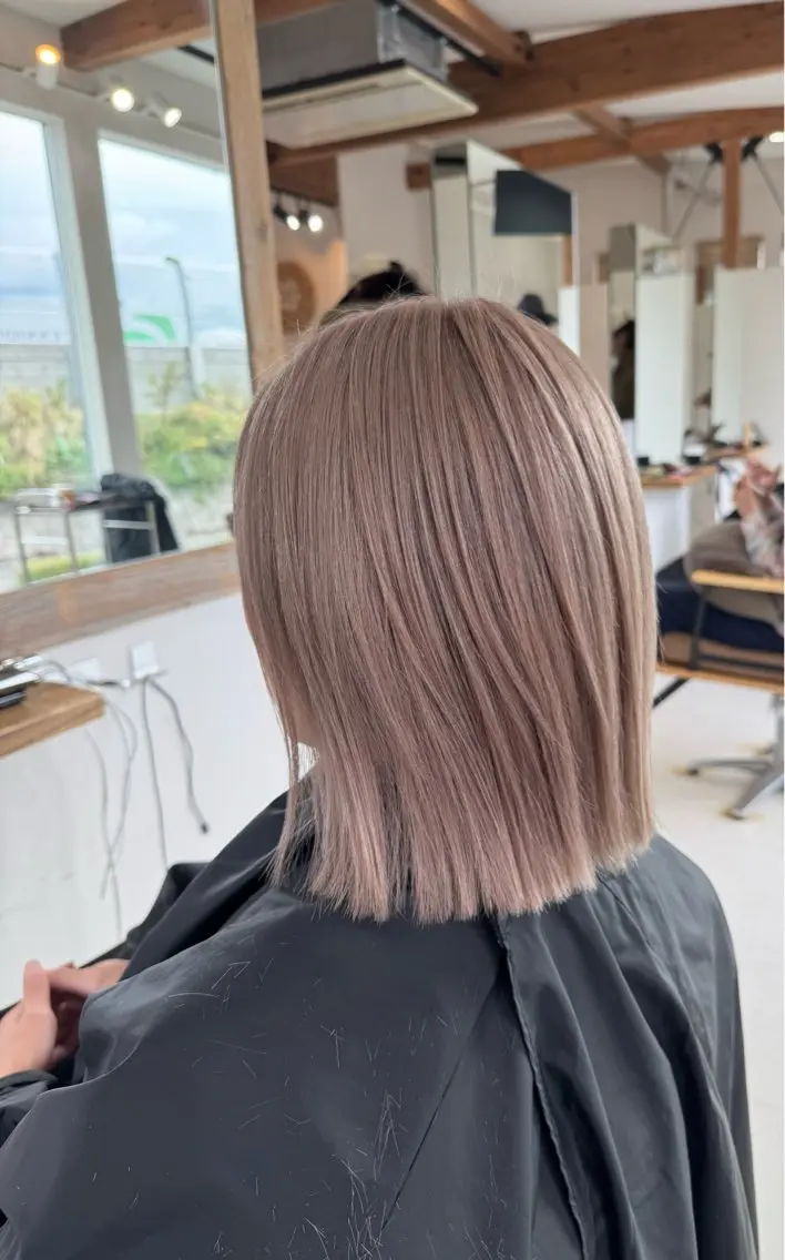 ミディアム ヘアカラー 鈴木 妃帆未のヘアスタイル