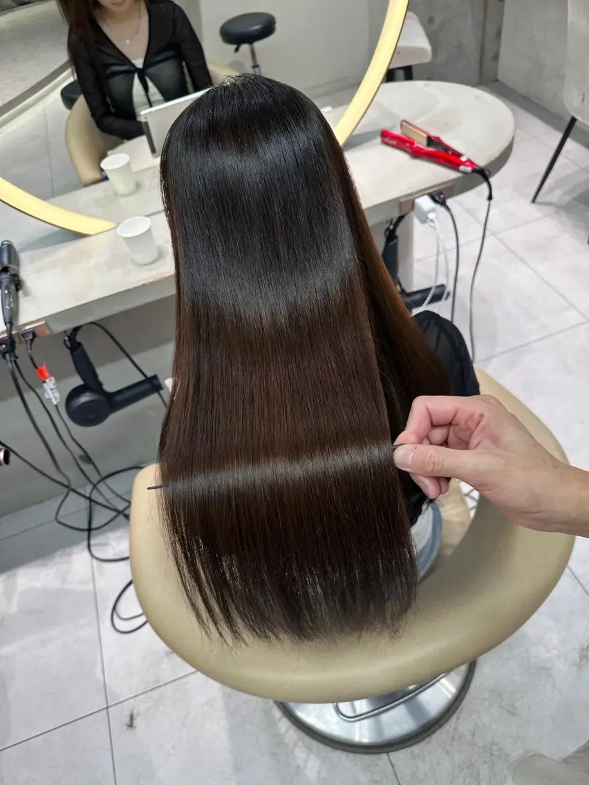 ロング カラー カット 縮毛矯正 トリートメント 《髪質改善✖️オリー ブ🧸》小嶋拓也のヘアスタイル
