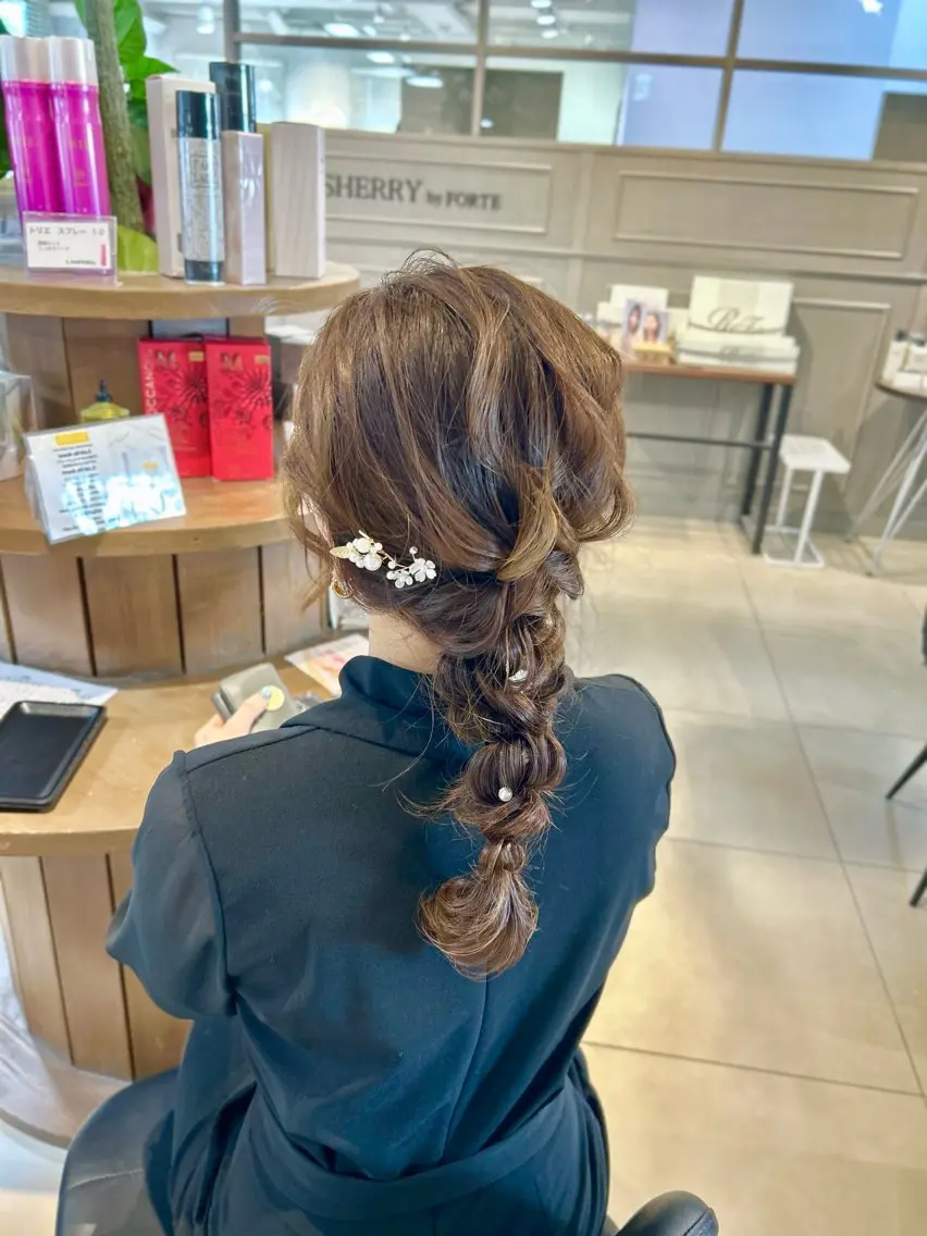 【結婚式/イベント前に✨】ペア割ヘアセット👭🏼(一人様3500円)の写真