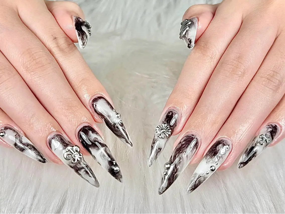 ネイル ハンドネイル Yuki Nailsalonのネイルデザイン