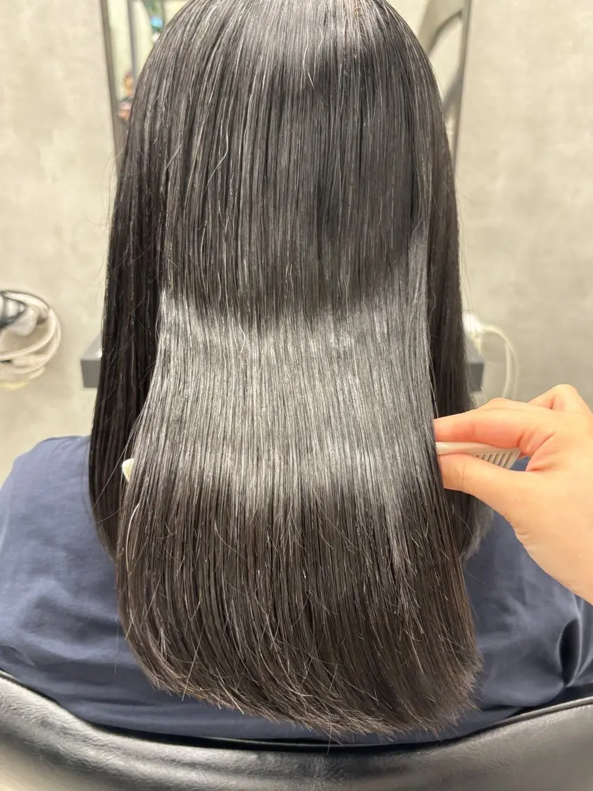 ミディアム 縮毛矯正 縮毛矯正 宮尾 星夢のヘアスタイル