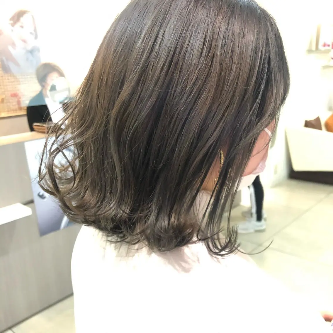 ミディアム トリートメント 松佐 ゆかりのヘアスタイル