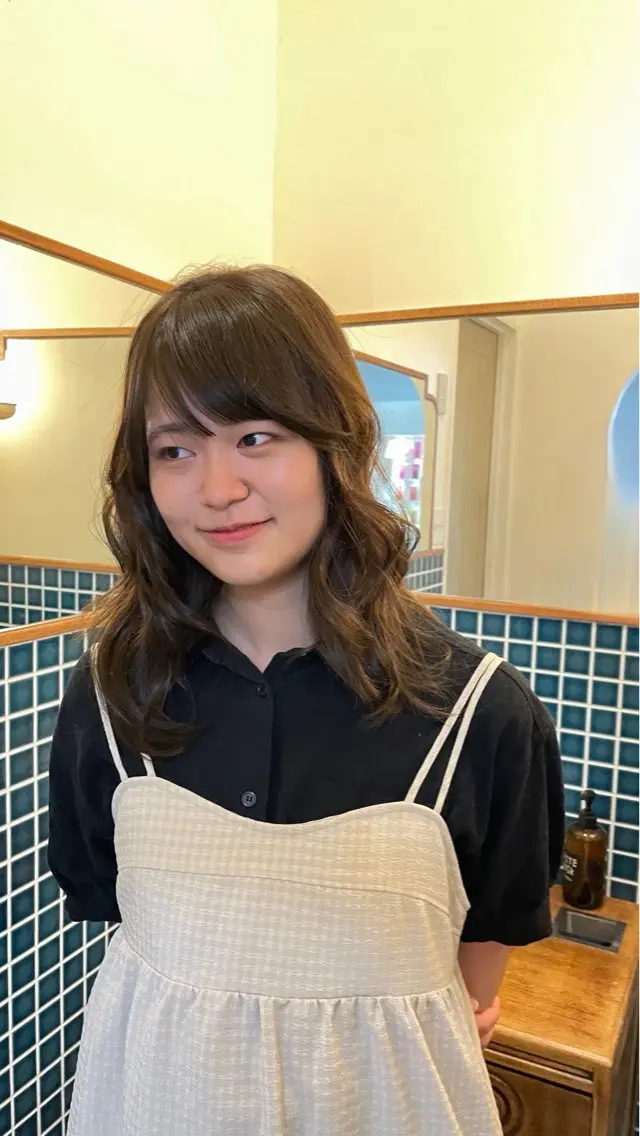 カラー ヘアアレンジ ベージュカラー オリーブベージュ はやし ちののヘアスタイル