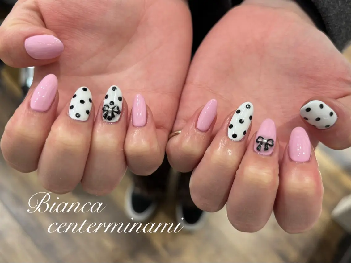 ネイル Bianca KIKUTIHARAのネイルデザイン