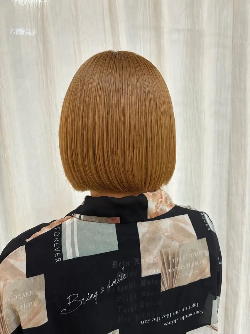 カラー ブリーチ ヘアカラー eMu🎀 🤍MIYU🤍のヘアスタイル