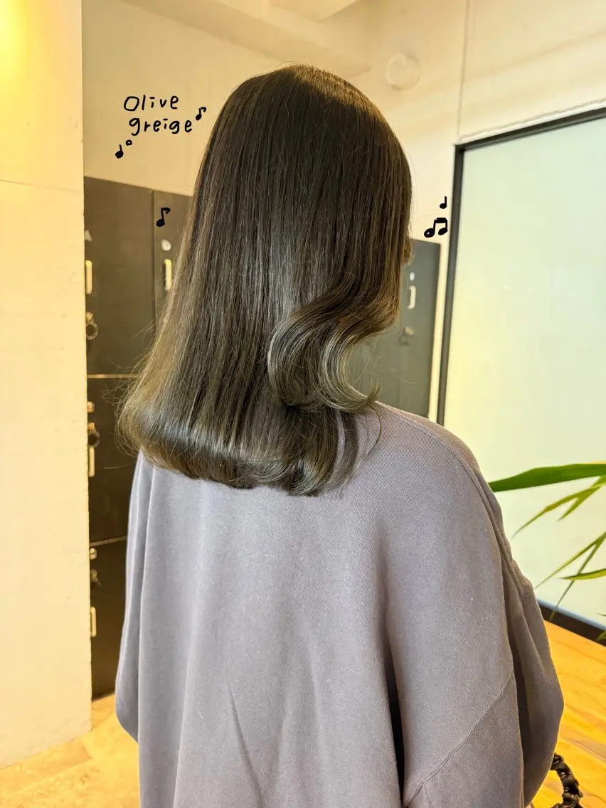 セミロング カラー カット ヘアカラー 韓国ヘア特化 💟 ララア 💟のヘアスタイル
