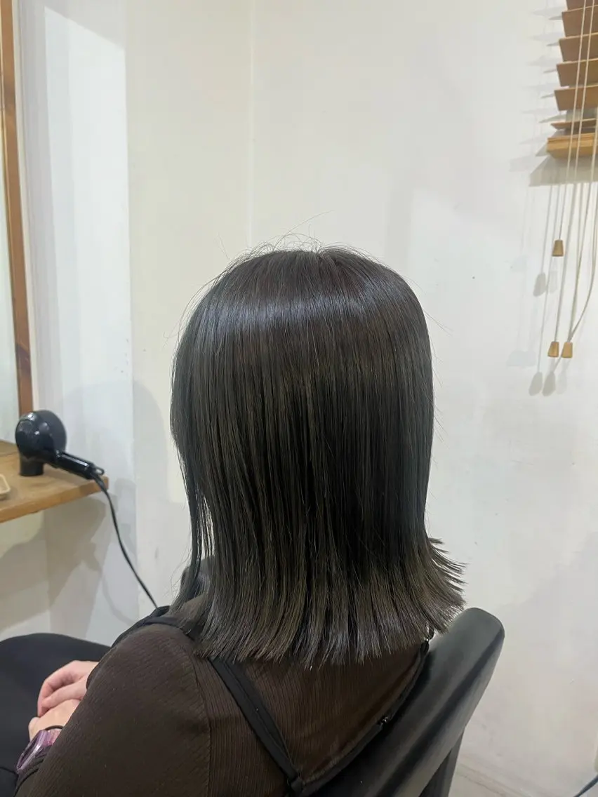 ミディアム カラー ✨🎨ブリーチなし 透明感カラー✨美友のヘアスタイル