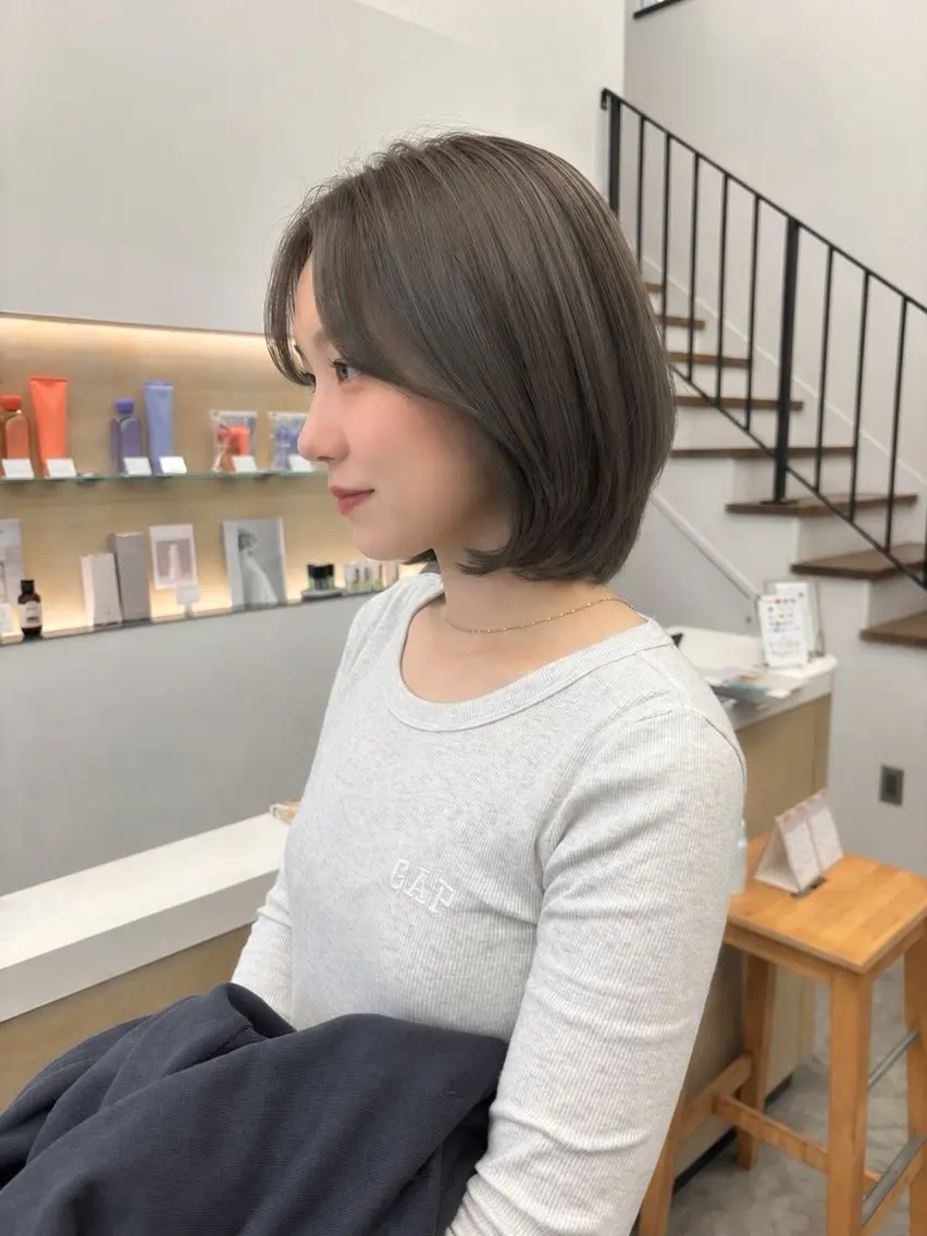 ミディアム 蛭町 遥香のヘアスタイル