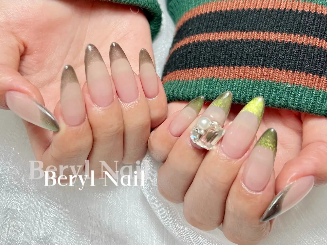 ロング Beryl Nail 新大久保のネイルデザイン