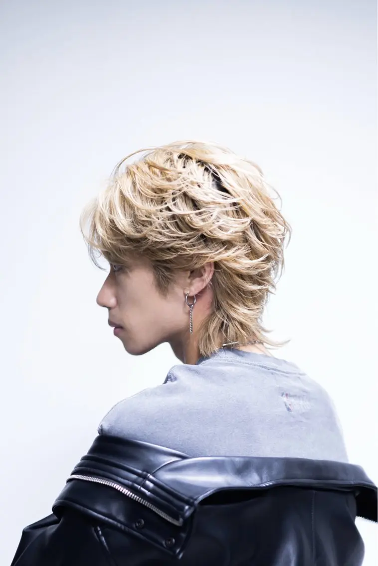 ショート パーマ ショートヘア ウルフカット カット ヘアカラー トリートメント フェザーパーマ職人 🪶ryosukeのヘアスタイル