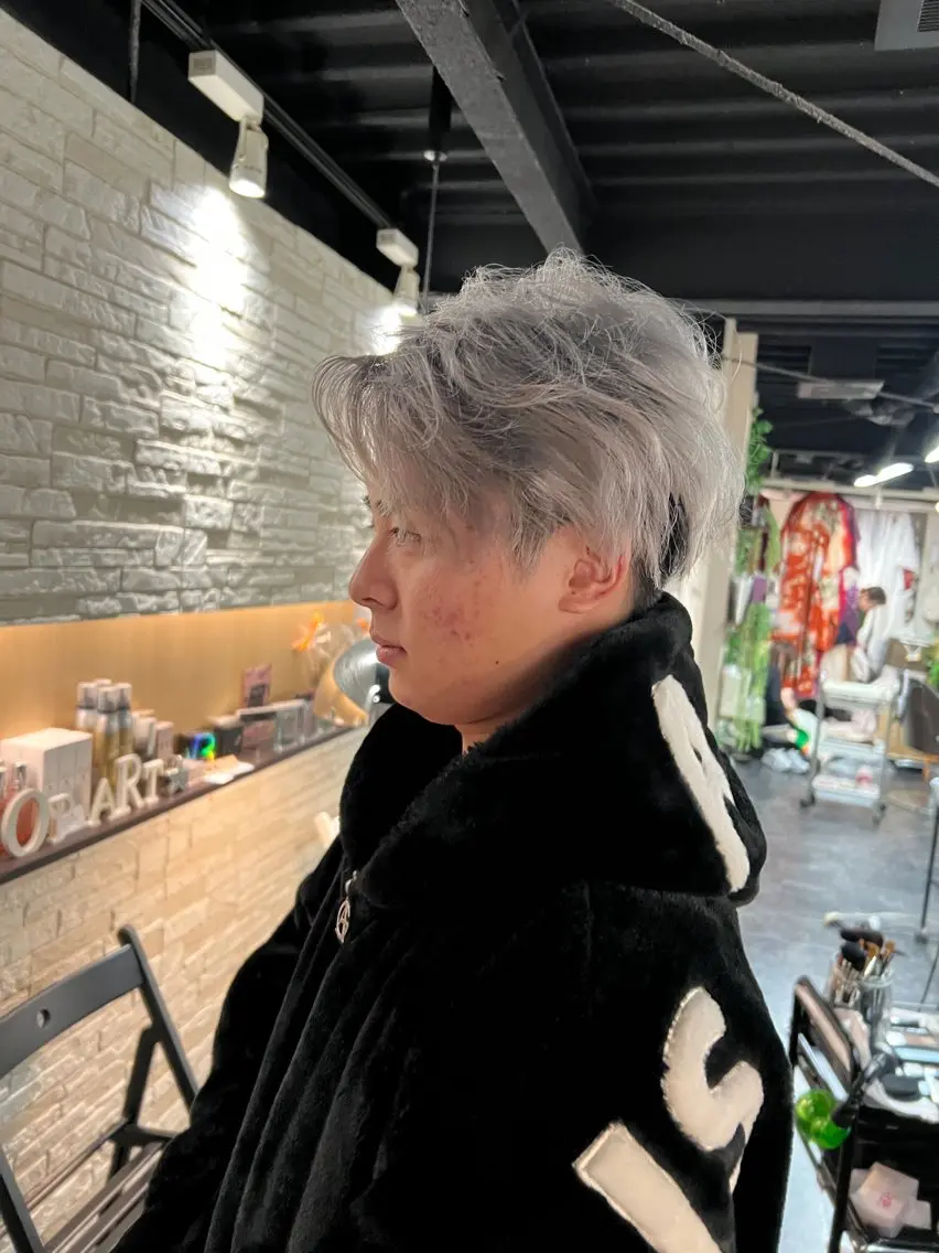 メンズ 脇部 亜梨沙のヘアスタイル