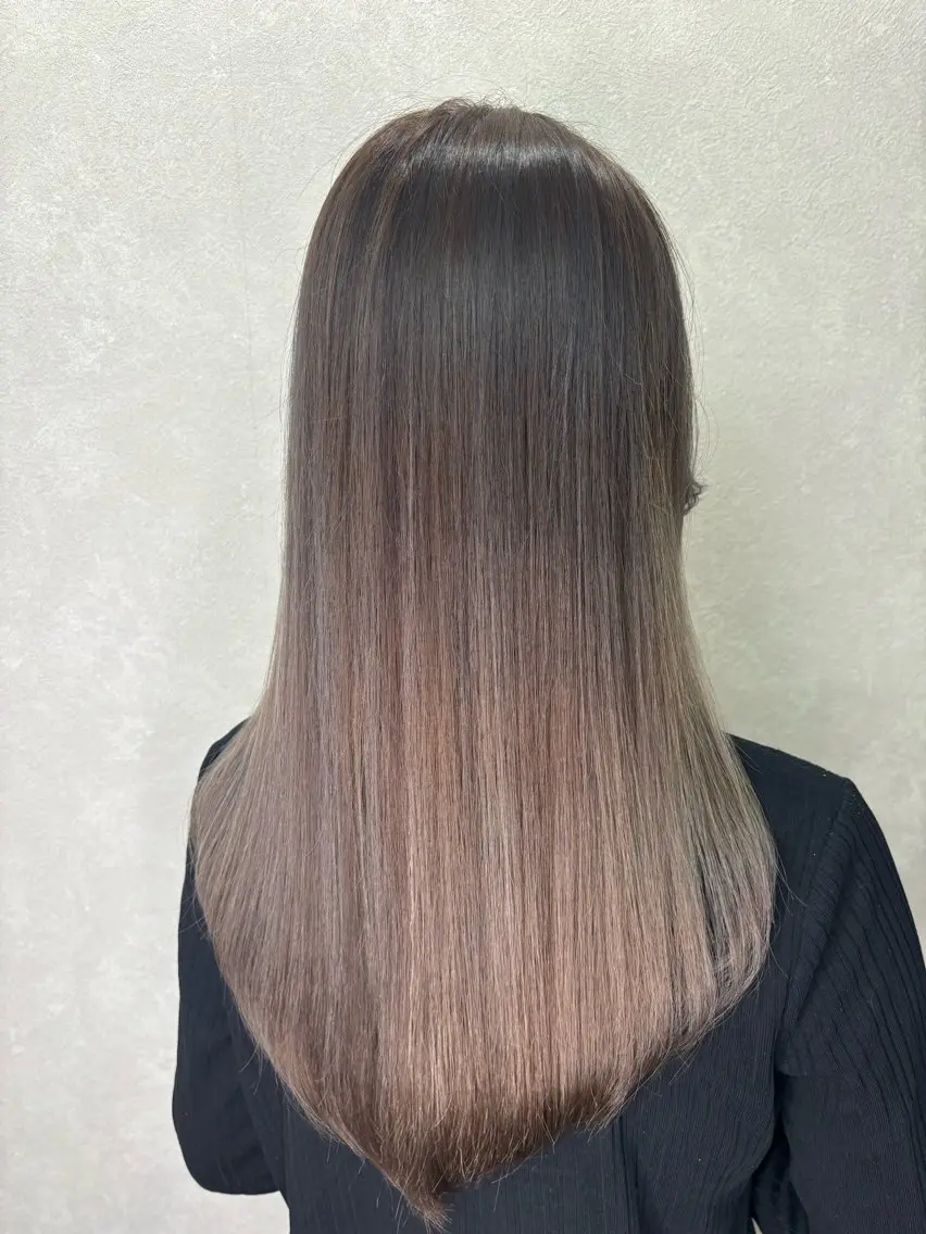 セミロング シールエクステ エクステ 学生 ヘアカラー エクステ＊美髪サロン KR2S河内長野店長のヘアスタイル