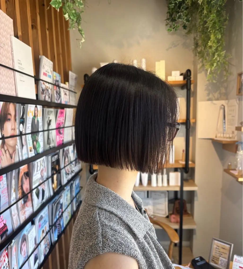 ショート カット ひいな /艶カラー🌿のヘアスタイル