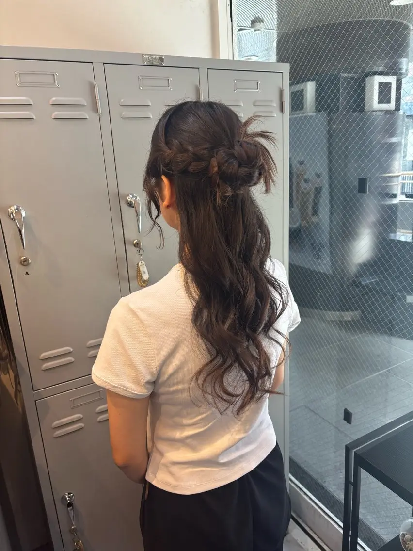 ロング ヘアアレンジ ハッシュカット 髪質改善 レイヤーカット 縮毛矯正 トリートメント 🌙髪質改善カラー Momoka🦋のヘアスタイル