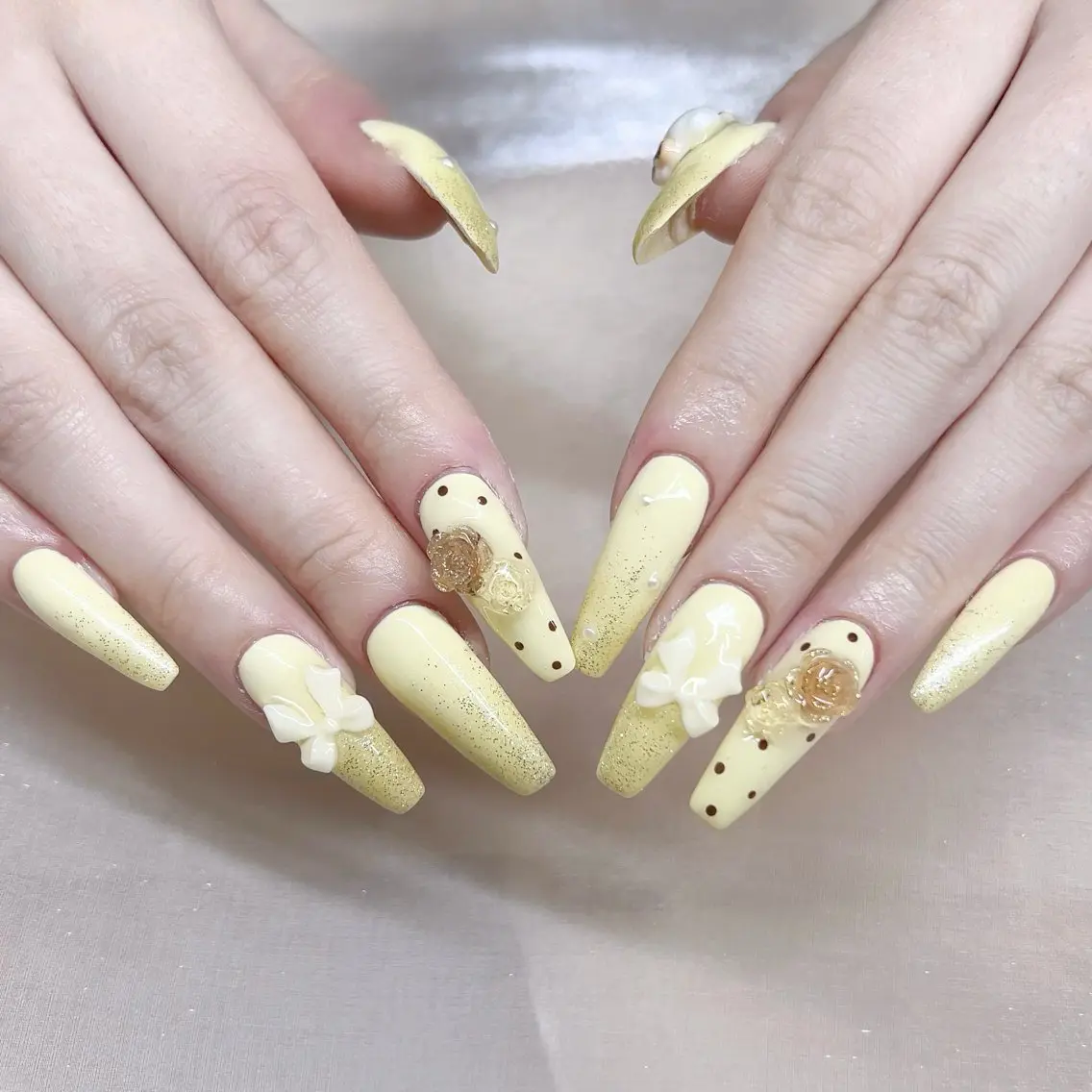 ネイル ハンドネイル NAILサロン 木にいるのネイルデザイン