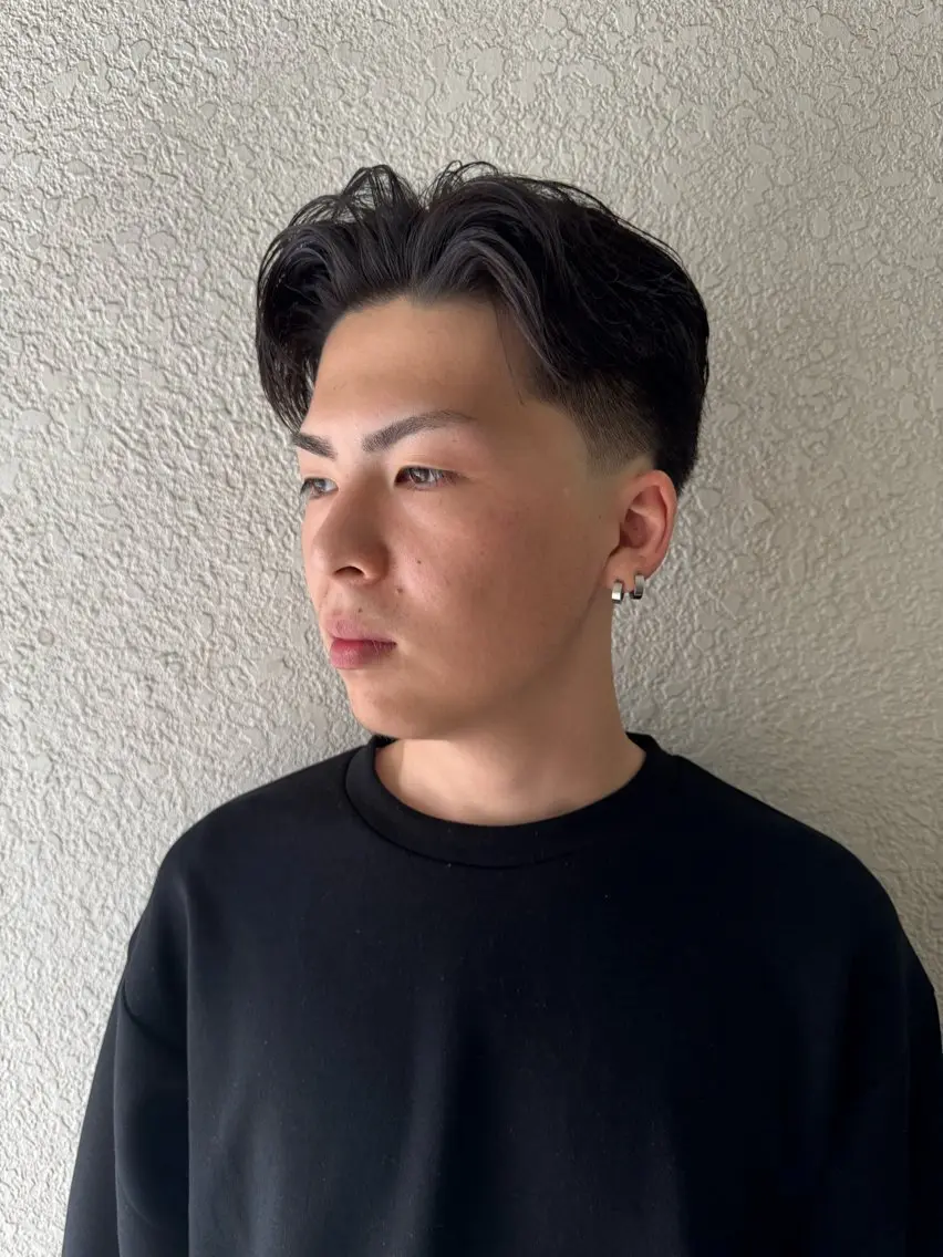 ショート メンズ センターパート フェードカット メンズ韓国風 メンズショート スキンフェード カット ヘッドスパ 💈メンズ特化💈 TASUKUのヘアスタイル