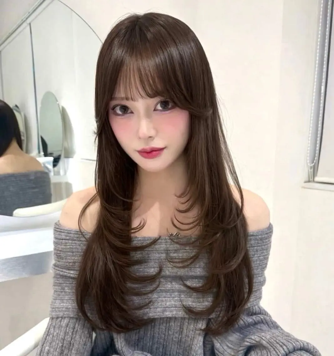 ロング レイヤーカット カット ヘアカラー トリートメント yuuka 🖤韓国ヘア🖤のヘアスタイル