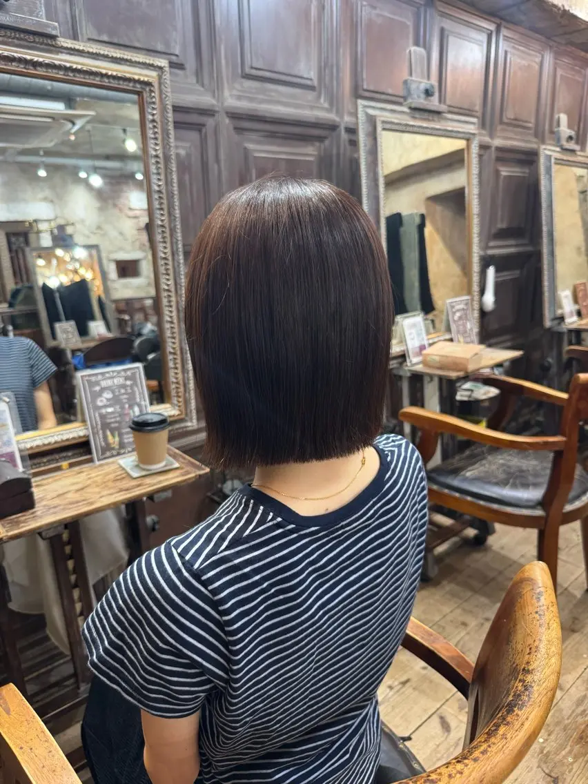 ショート 切りっぱなしボブ ボブ カット ボブ/髪質改善 カラー/縮毛/高山のヘアスタイル