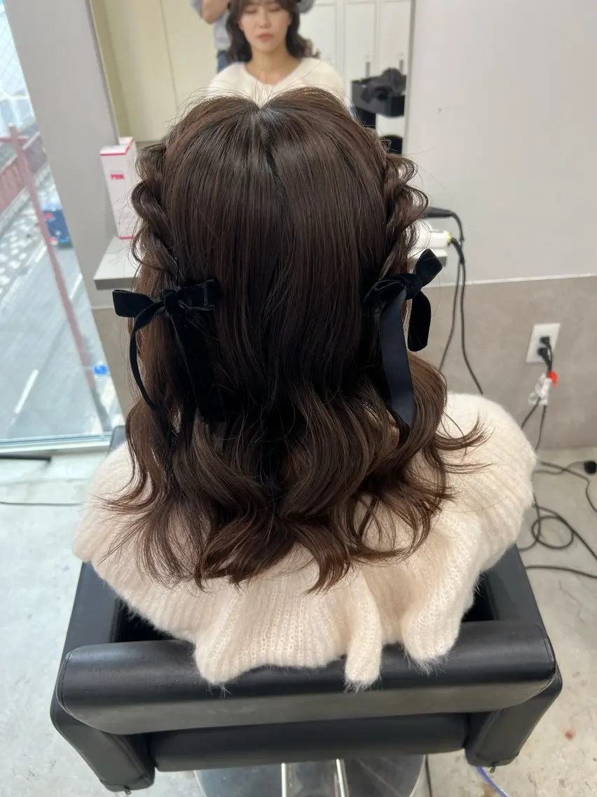 セミロング ヘアセット maya🇰🇷韓国 レイヤー/顔まわりのヘアスタイル