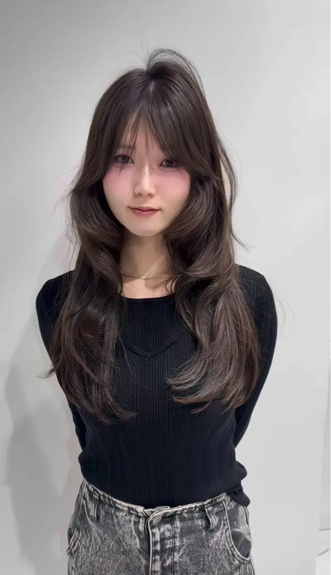 ロング バレイヤージュ/ メッシュ小林賢太朗のヘアスタイル