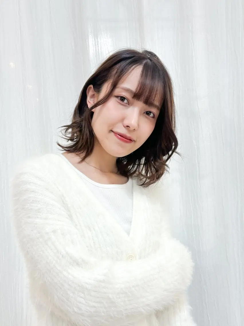 ミディアム eMu🎀 🤍MIYU🤍のヘアスタイル