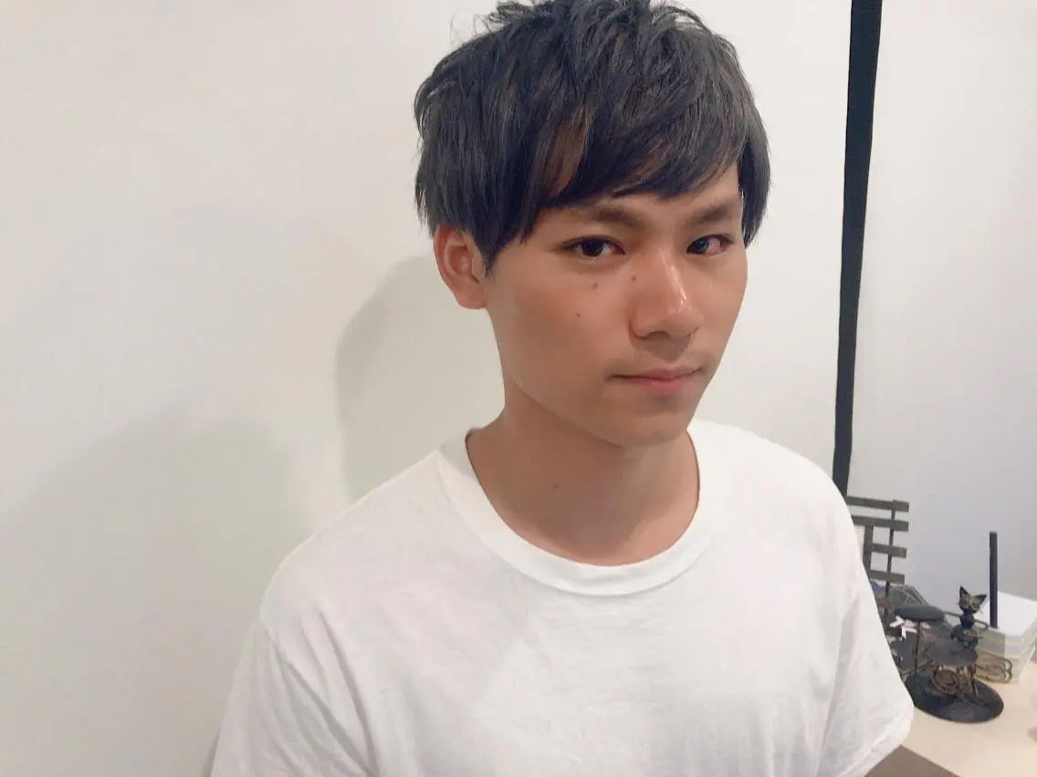 ショート カラー パーマ メンズ カット ヘアカラー ちこ .のヘアスタイル