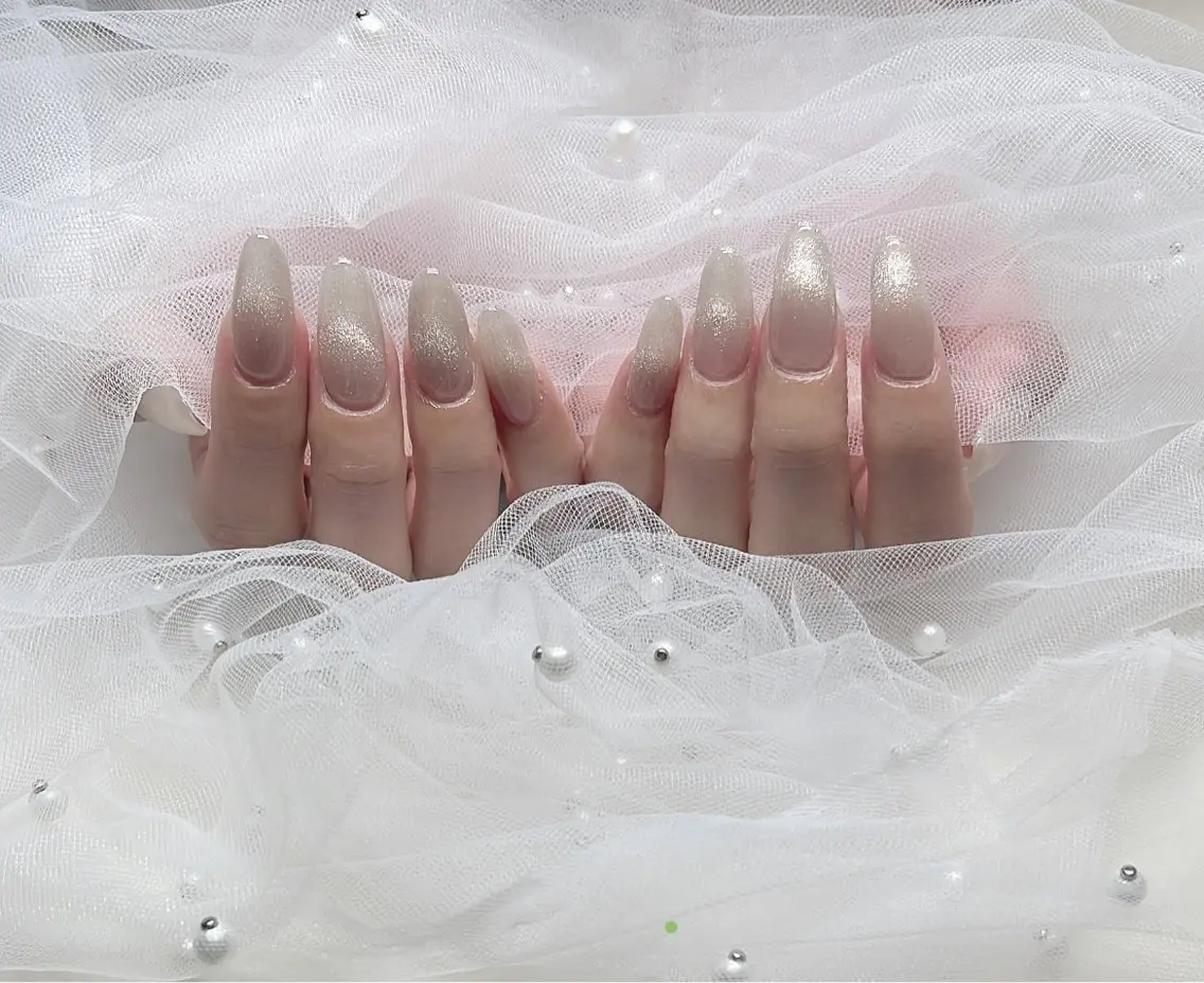 ネイル ハンドネイル KARI ネイルサロンのネイルデザイン