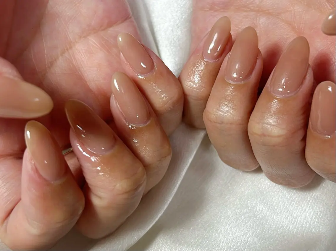 ネイル アニマル柄 オーロラネイル フットネイル フレンチネイル ジェルネイル ハンドネイル mogunail &blowのネイルデザイン