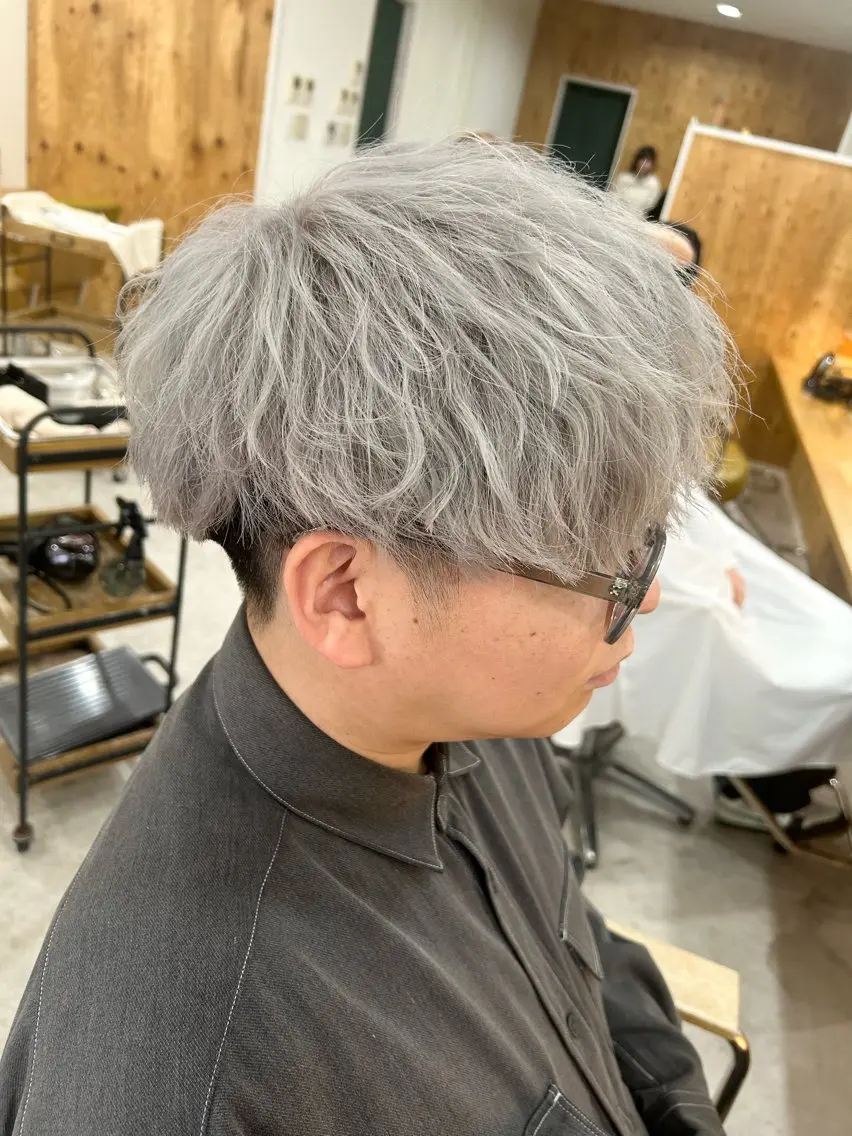 カラー ヘアアレンジ メンズ カット ヘアカラー 《海外ヘア特化》 早川 愛斗のヘアスタイル