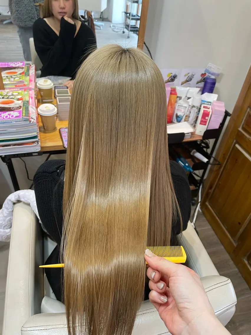 ロング 髪質改善 トリートメント 山木 裕子のヘアスタイル