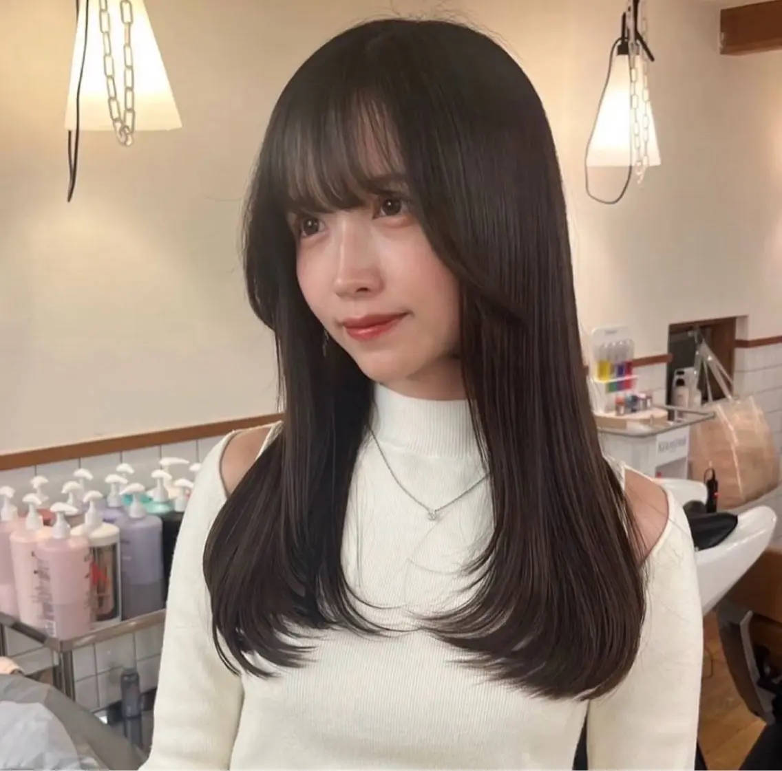 ロング レイヤーカット カット 藤田 ゆりなのヘアスタイル
