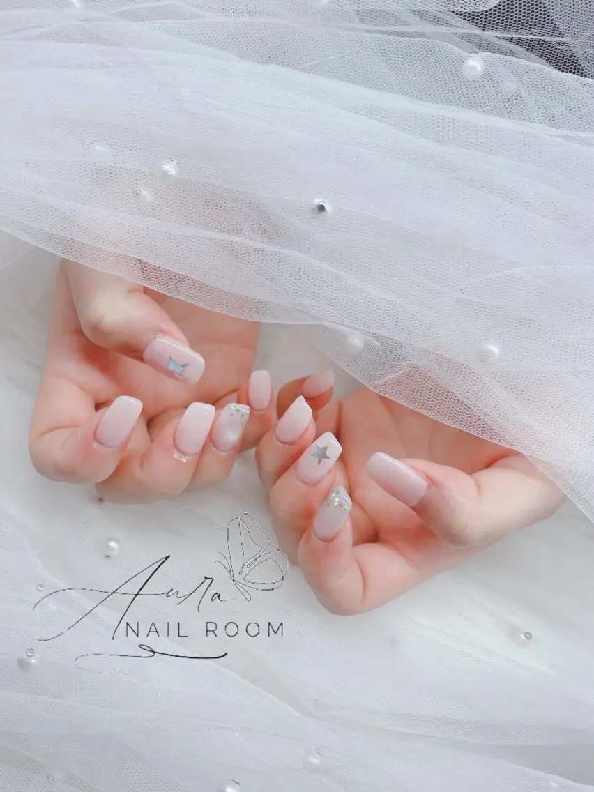 ネイル アートネイル Aura Nail Roomのネイルデザイン