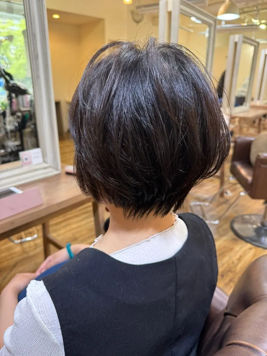 ショート 丸みショート ショートヘア 染矢 優希のヘアスタイル