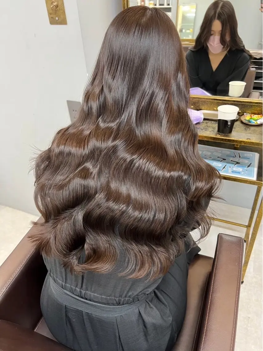 ロング ヘアカラー 松本 心優のヘアスタイル