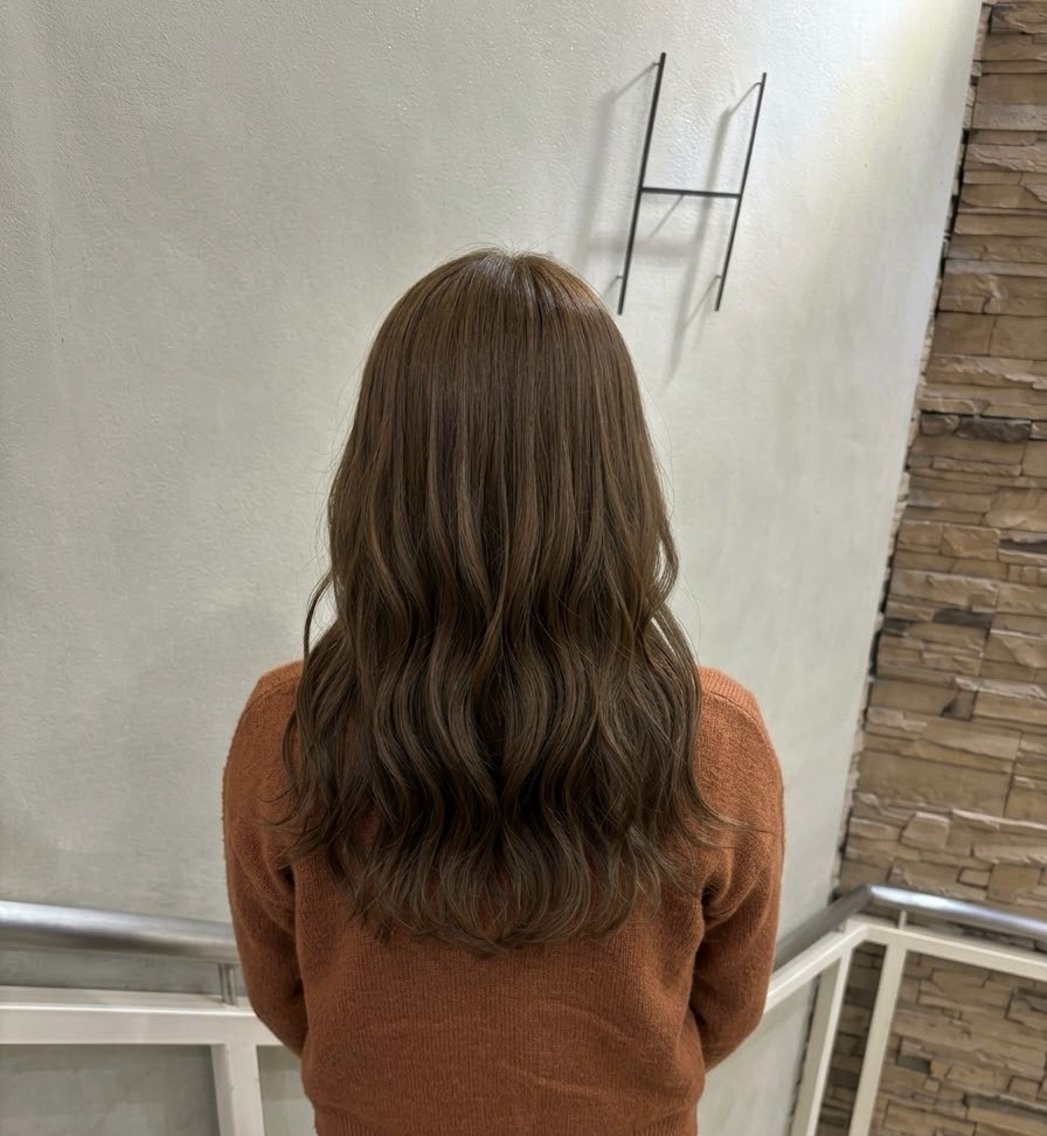 ロング Kei × 似合わせカット募集中のヘアスタイル