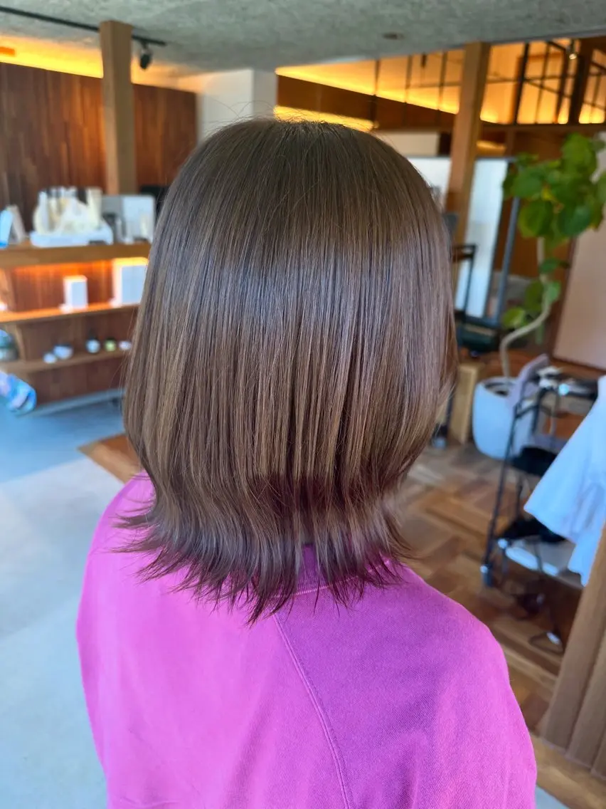 カラー 長谷川 那奈のヘアスタイル