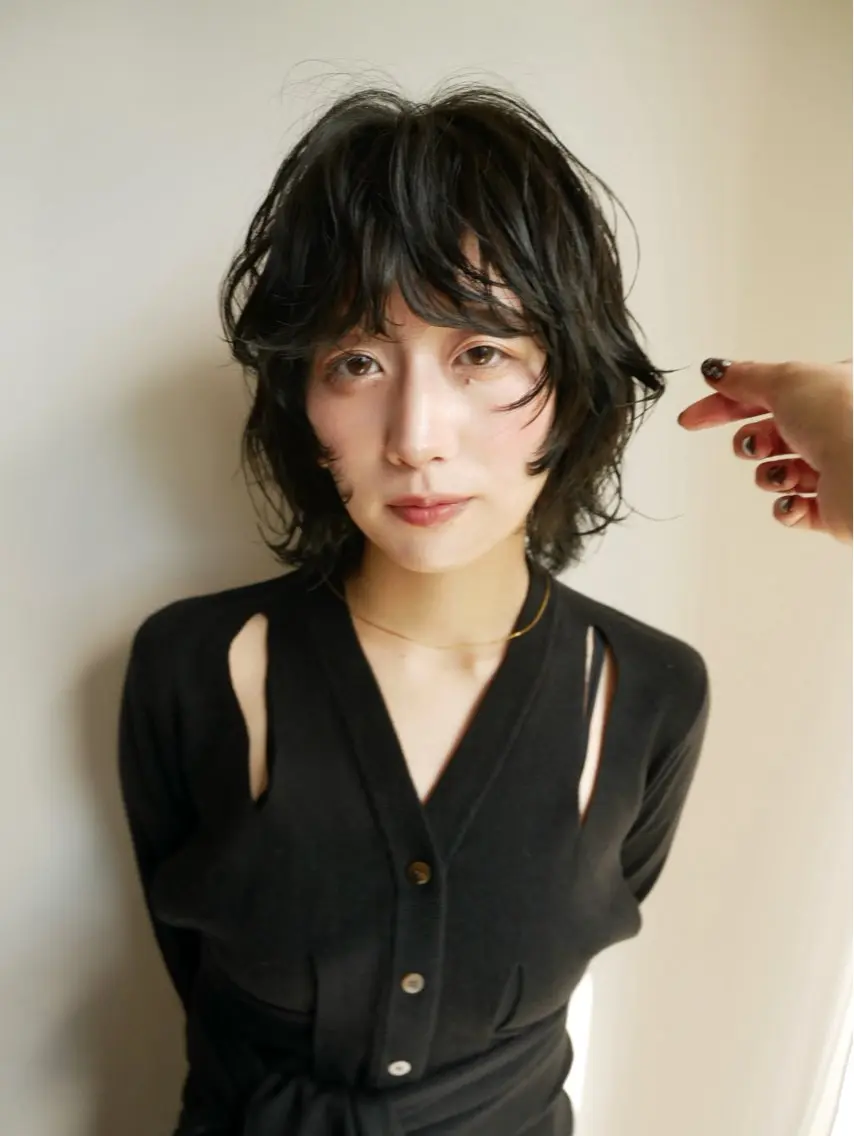 ミディアム パーマ カット ヘアカラー パーマ トリートメント 森田遥奈/透明感カラ ー/酸性ストレートのヘアスタイル