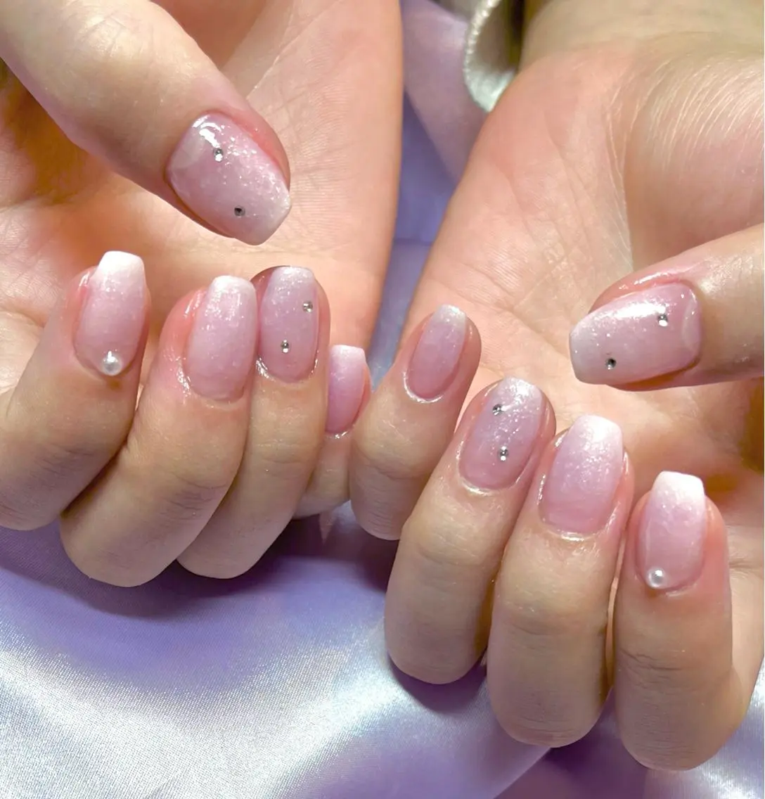 ネイル ガーリー グラデーション キラキラネイル 韓国ネイル ラメ(グリッター) ハンドネイル フットネイル Para Sol nail Maoのネイルデザイン