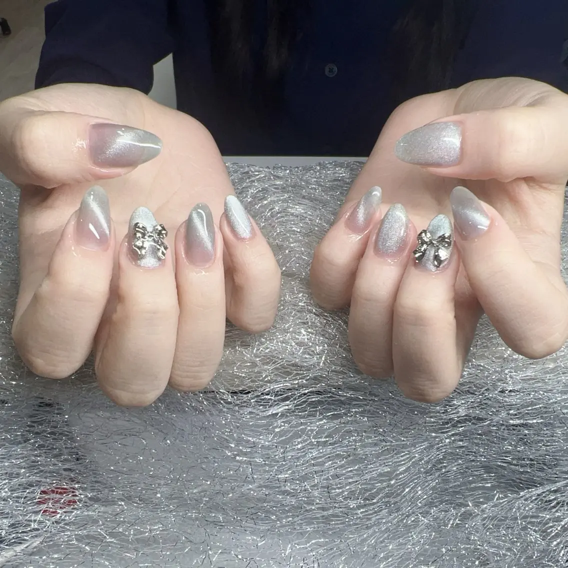 ネイル フレンチネイル ジェルネイル 韓国ネイル マグネットネイル マグネットフレンチ More Glam 池袋東口店のネイルデザイン