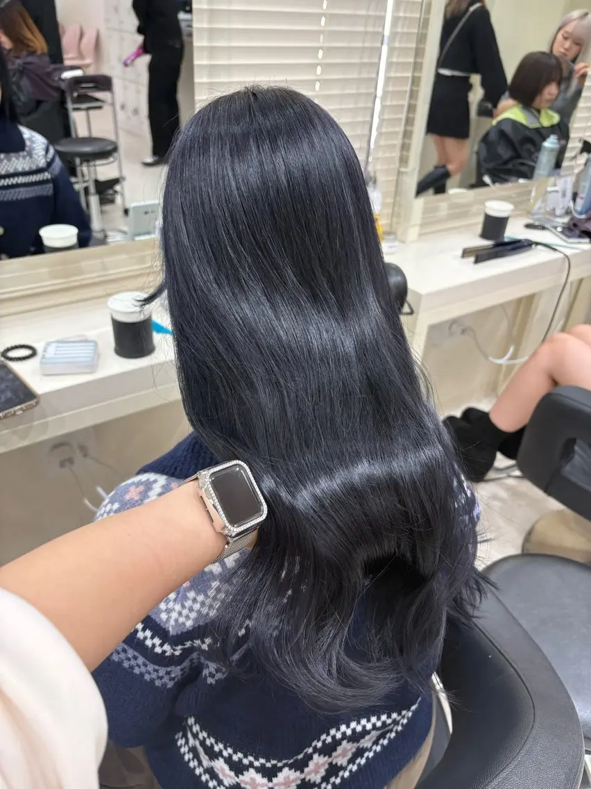 セミロング カラー ヘアカラー 💟RINNA 艶カラー💟のヘアスタイル