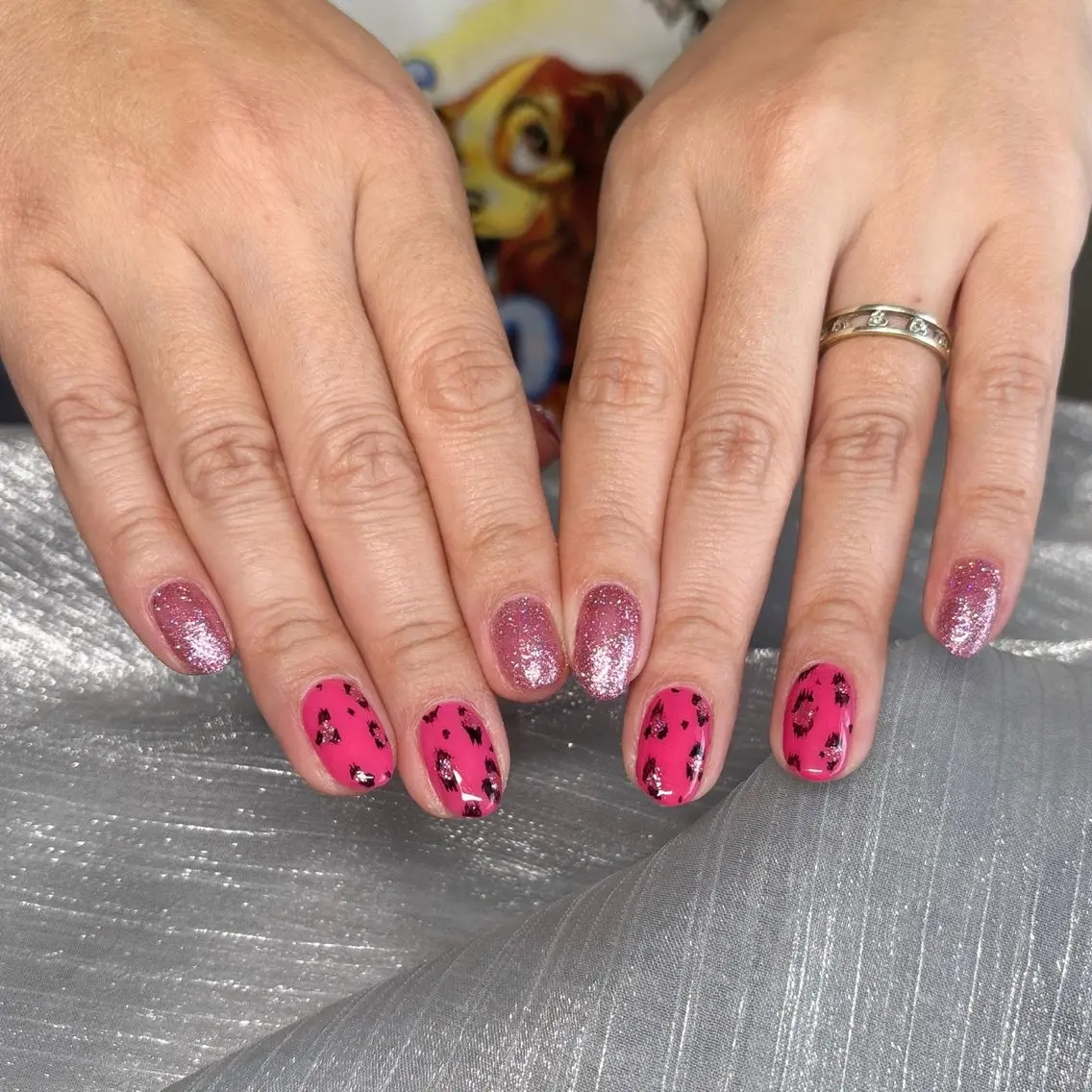 ショート ハンドネイル Rr Nailのネイルデザイン