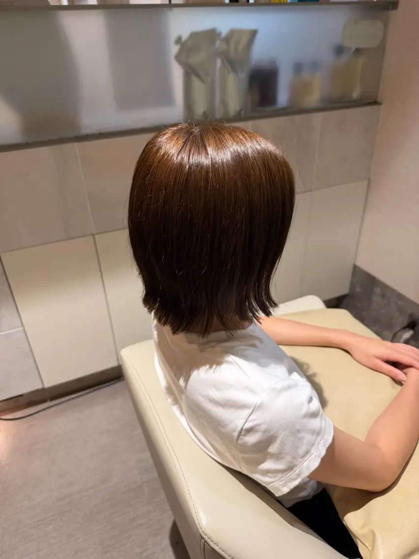 カラー ブラウンカラー マロンブラウン 服部 乃愛のヘアスタイル