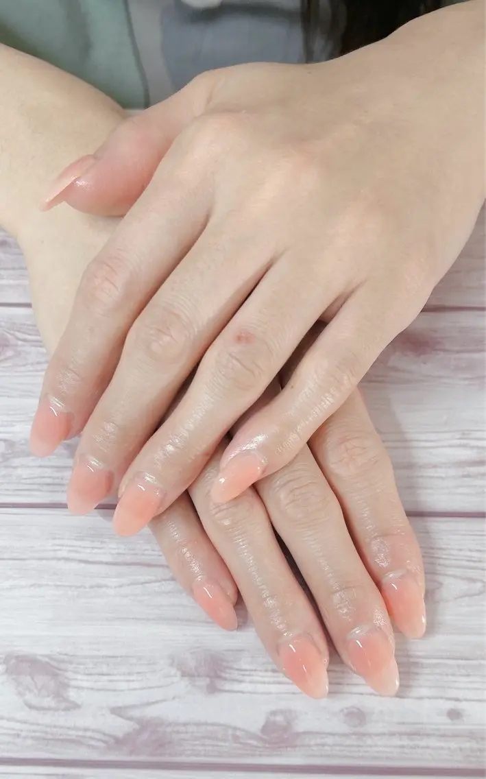 ネイル 長さ出し ワンカラーネイル ハンドネイル MYu Beauty Salon YURIのネイルデザイン