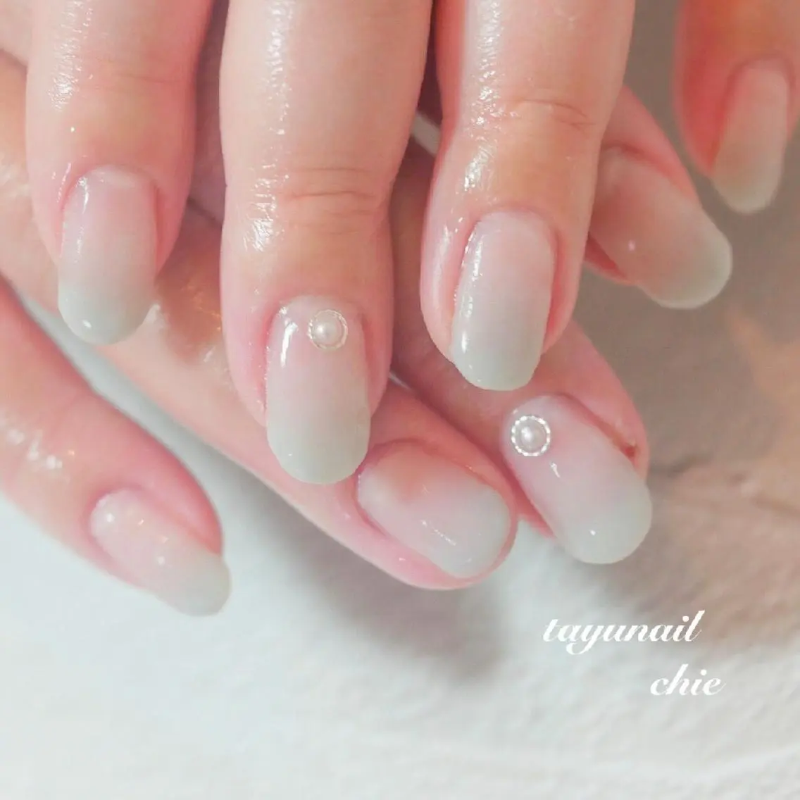 ネイル ブルー ジェルネイル グラデーション パラジェル 春ネイル ネイルサロン 【たゆnail】のネイルデザイン