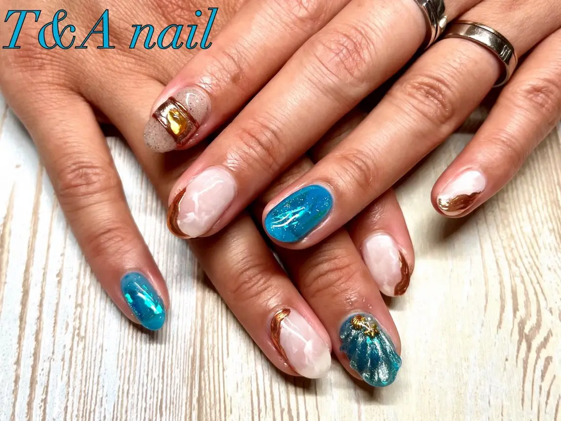 ネイル 長さ出し ジェルネイル キラキラネイル ニュアンスネイル スカルプネイル T&A nailのネイルデザイン