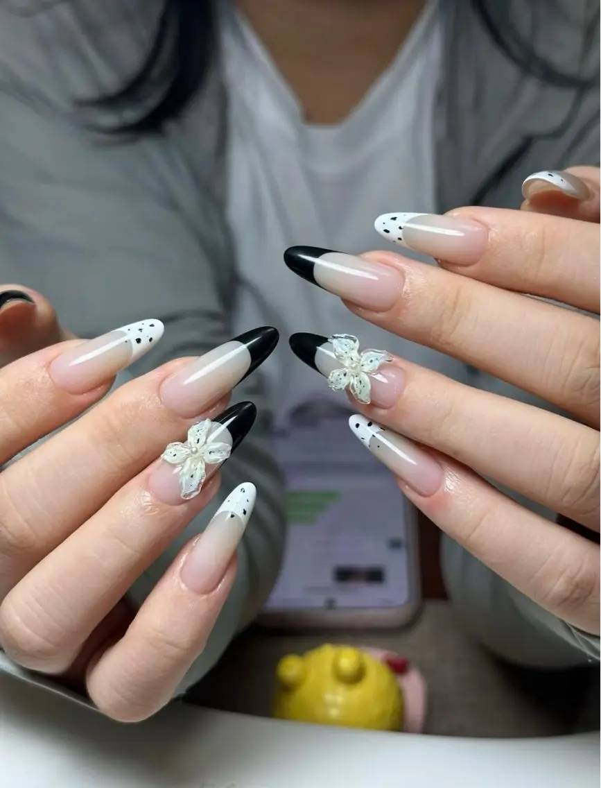 ネイル 韓国ネイル マグネットネイル 持ち込み ハンドネイル RINA Nailのネイルデザイン