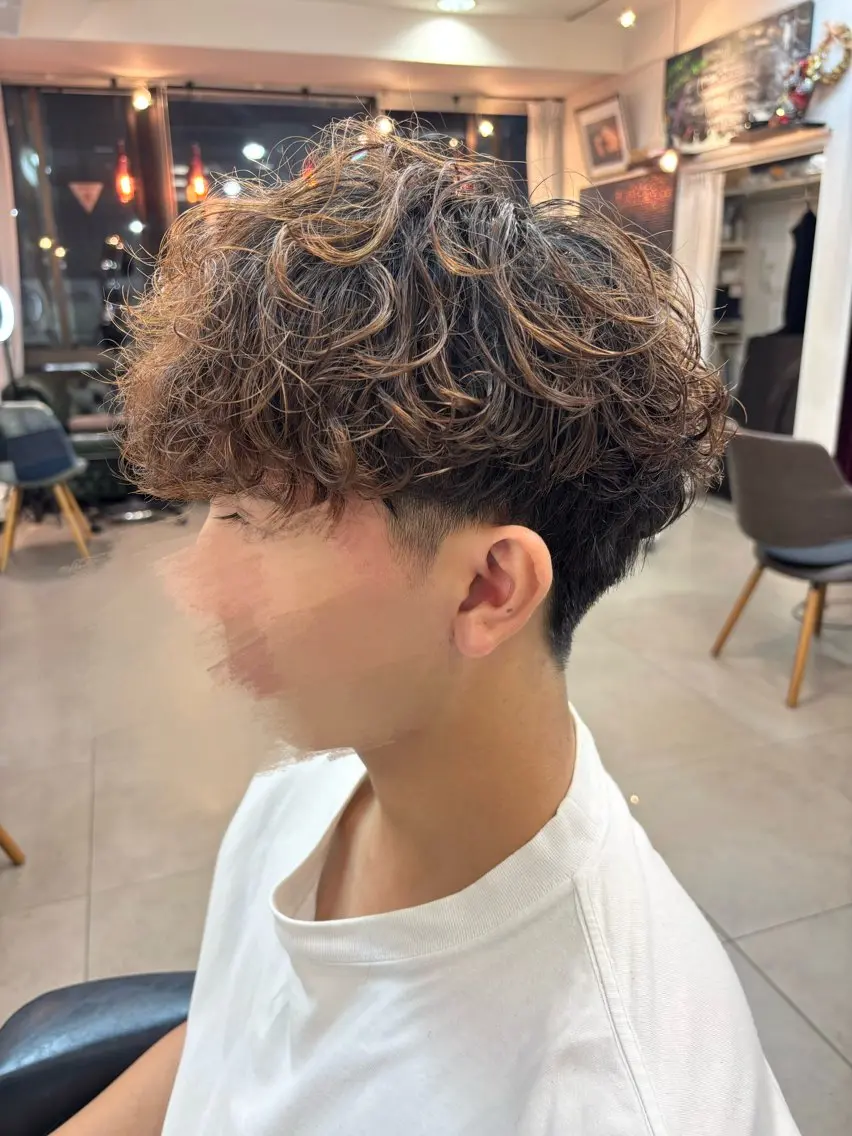 パーマ メンズ メンズパーマ 波巻きパーマ 松戸で大人メンズ パーマ　Futabaのヘアスタイル