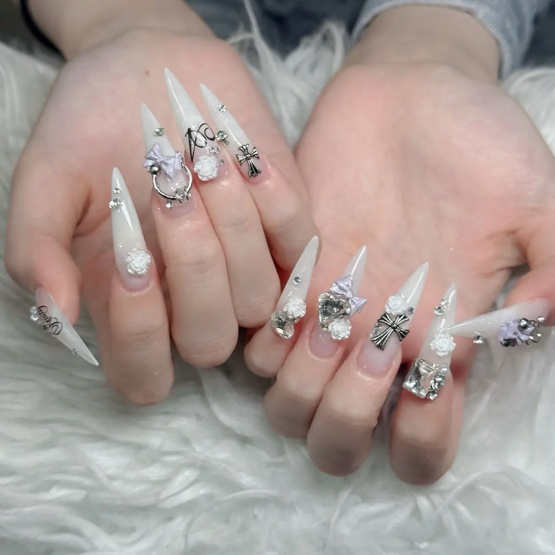 ネイル フットネイル フレンチネイル グラデーション 韓国ネイル ロングネイル ハンドネイル Hani Nail Salonのネイルデザイン