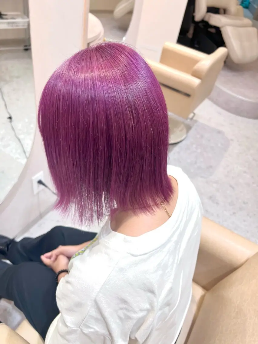 ショート カラー ブリーチ 野村 希汐のヘアスタイル