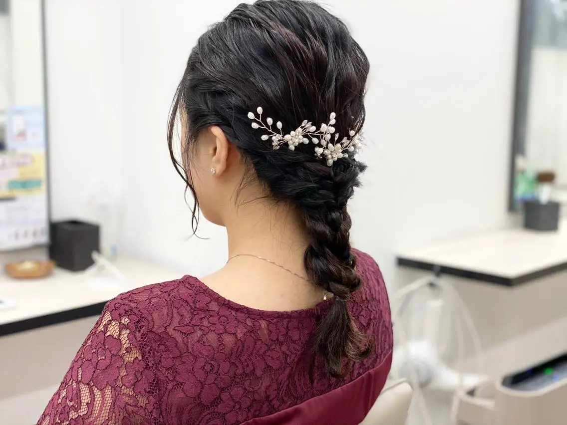 ロング ヘアアレンジ louwe 武藤幸世のヘアスタイル